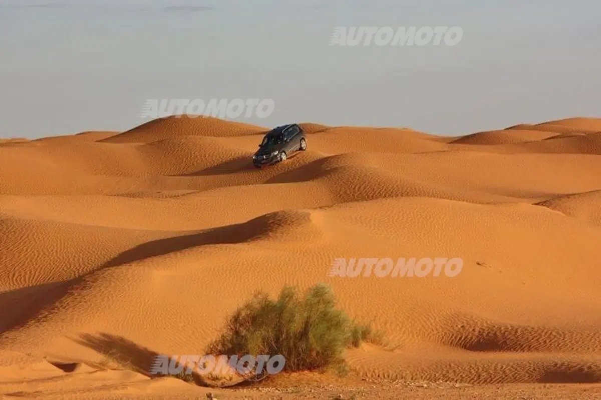Mercedes-Benz Desert Drive: con le Stelle nel deserto tunisino (4)