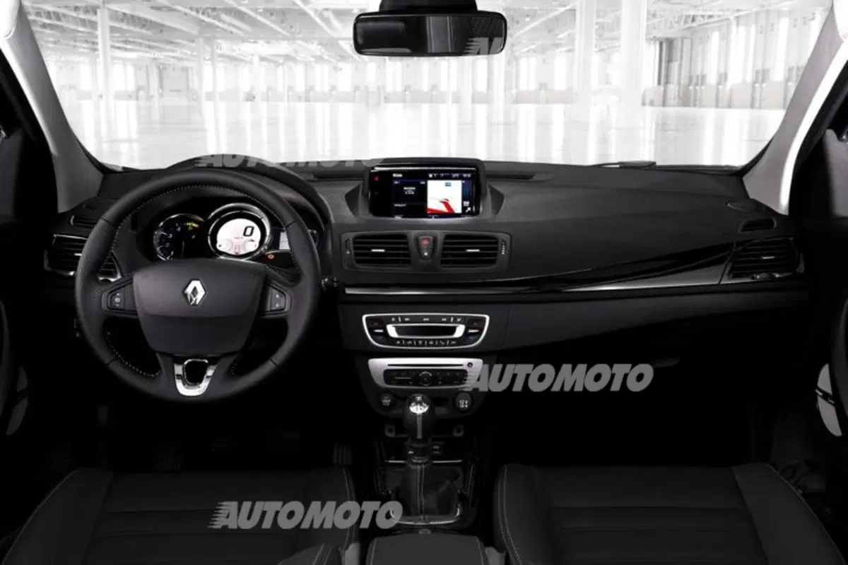 Renault Mégane restyling: i prezzi (14)
