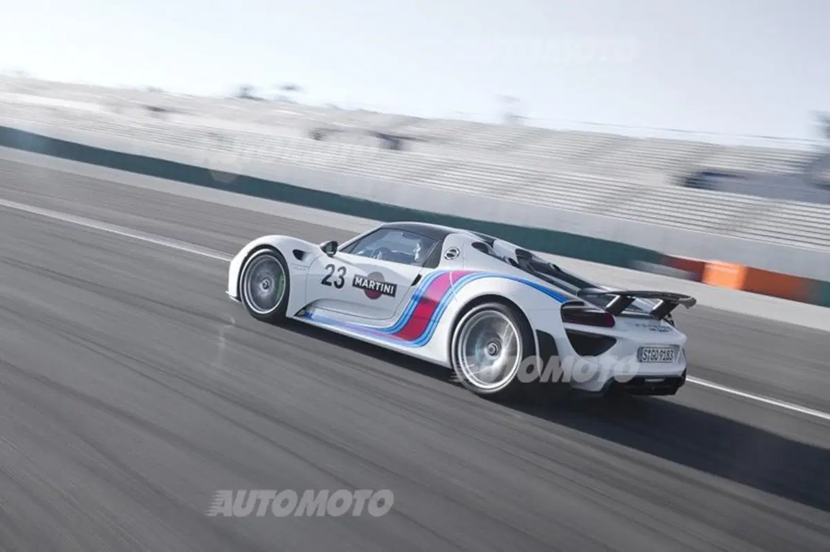 Porsche 918 Spyder (5)