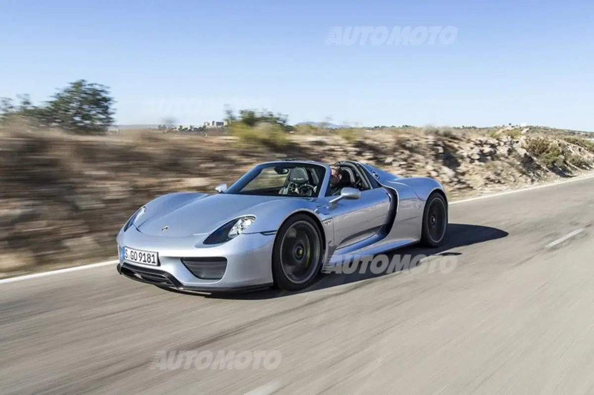 Porsche 918 Spyder (33)