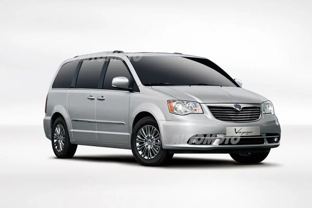 Lancia Voyager 2.8 L diesel 177 CV (39)