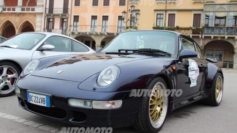 Mauro Borella: &laquo;Sfatiamo un po' di falsi miti sulla Porsche 911&raquo;