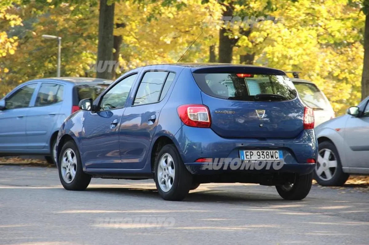Dacia Sandero 1.2 GPL (9)