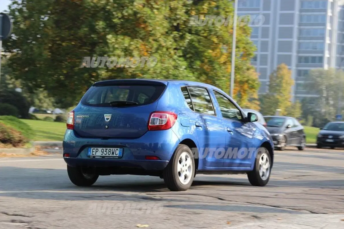 Dacia Sandero 1.2 GPL (12)