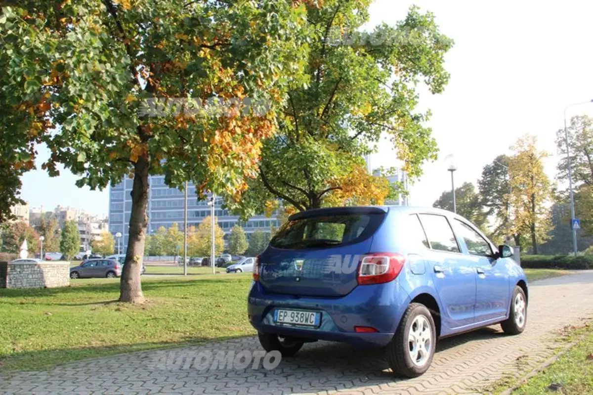 Dacia Sandero 1.2 GPL (16)
