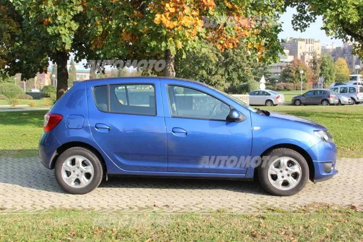 Dacia Sandero 1.2 GPL (17)