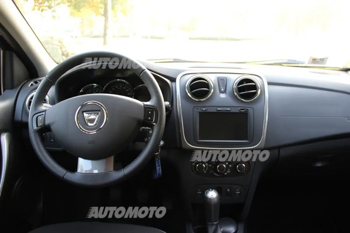 Dacia Sandero 1.2 GPL (24)