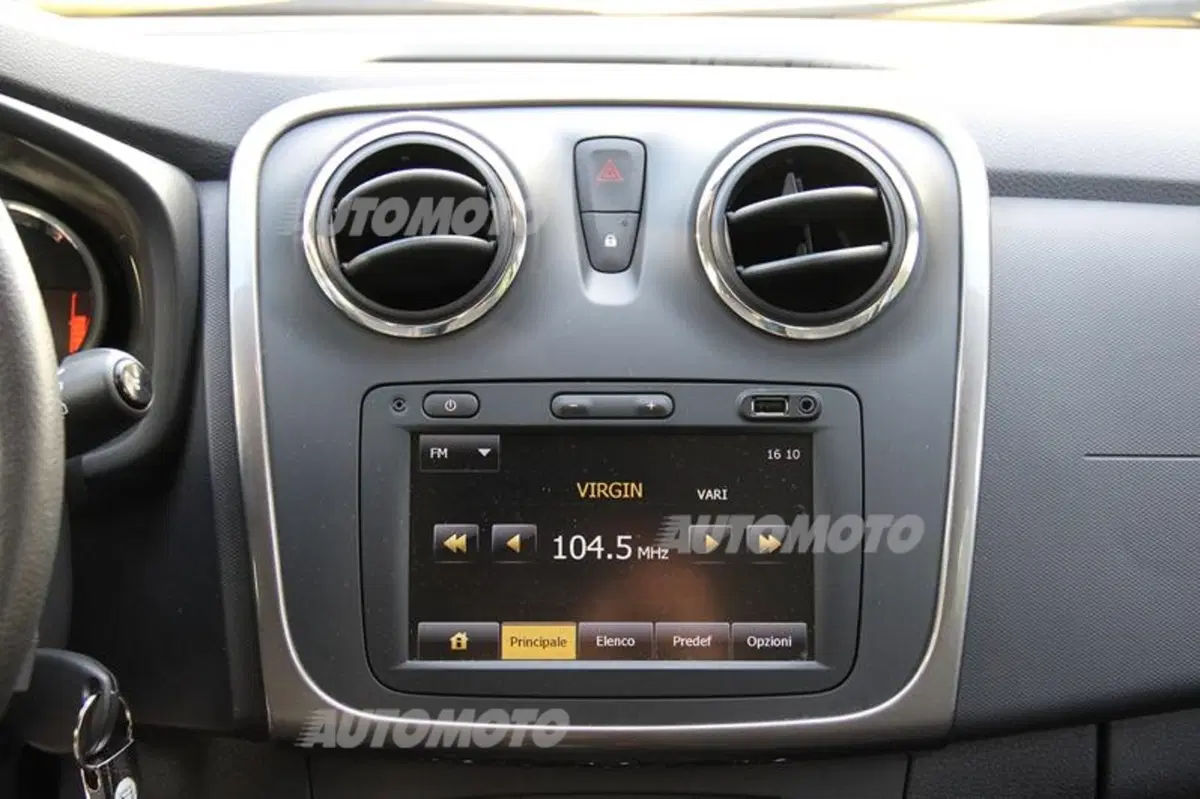 Dacia Sandero 1.2 GPL (27)