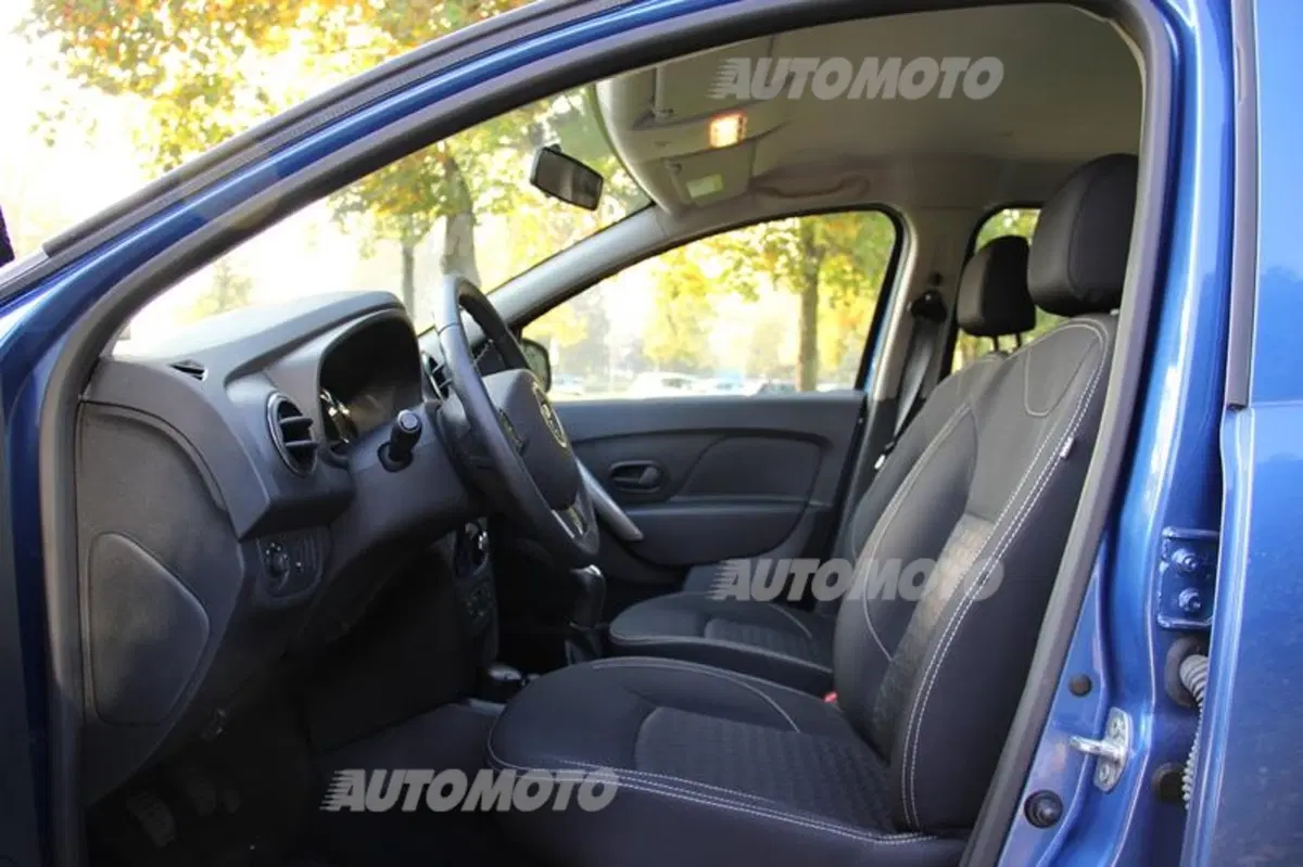 Dacia Sandero 1.2 GPL (30)