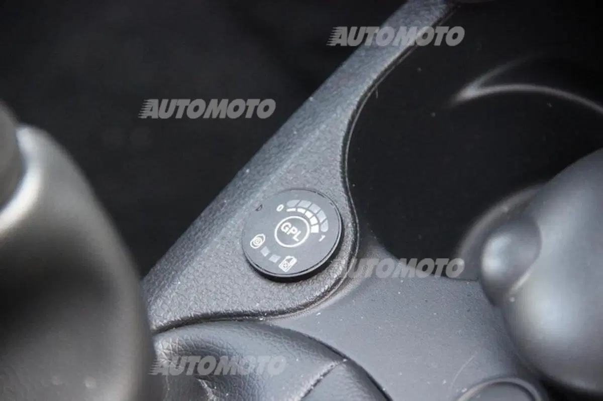 Dacia Sandero 1.2 GPL (37)