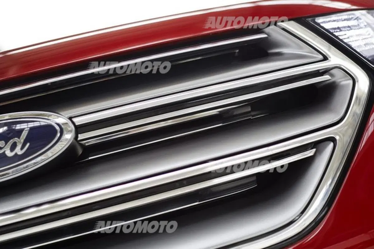 Ford Edge concept: ha debuttato in Europa (5)