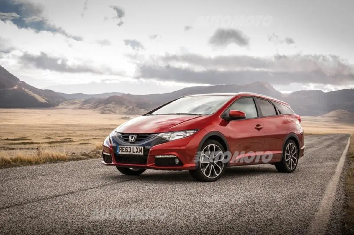 Honda Civic Tourer (22)