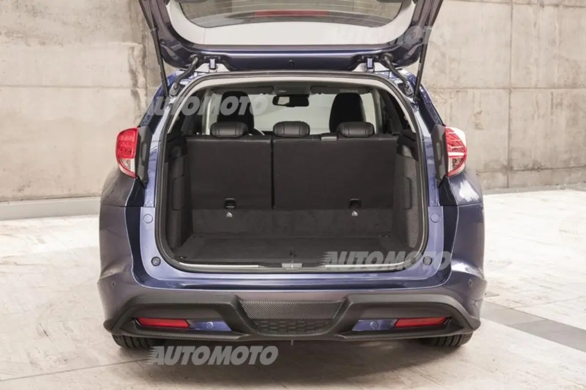 Honda Civic Tourer (52)