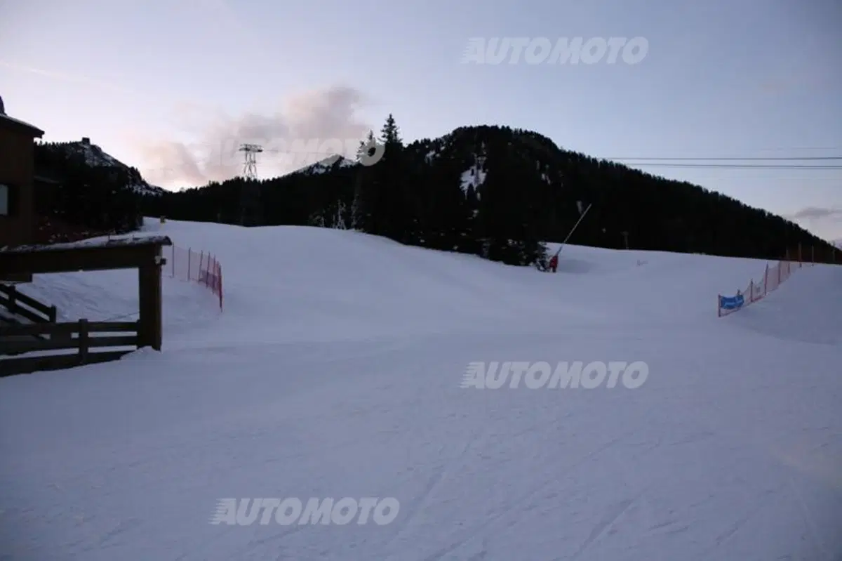 Porsche 911: raggiungere i 2.153 m risalendo le piste da sci? Possibile