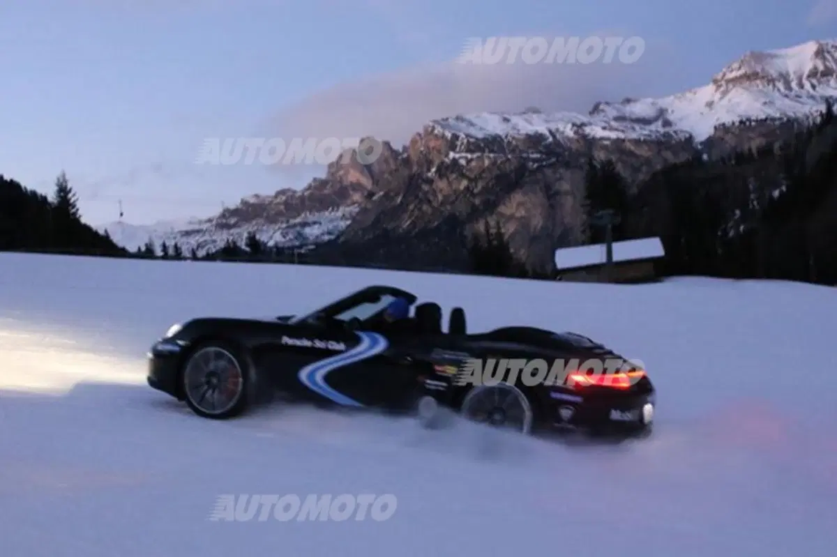 Porsche 911: raggiungere i 2.153 m risalendo le piste da sci? Possibile (24)