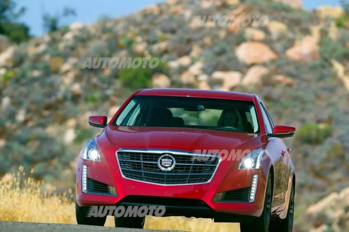 Nuova Cadillac CTS: in arrivo in Italia. Ecco i prezzi (13)