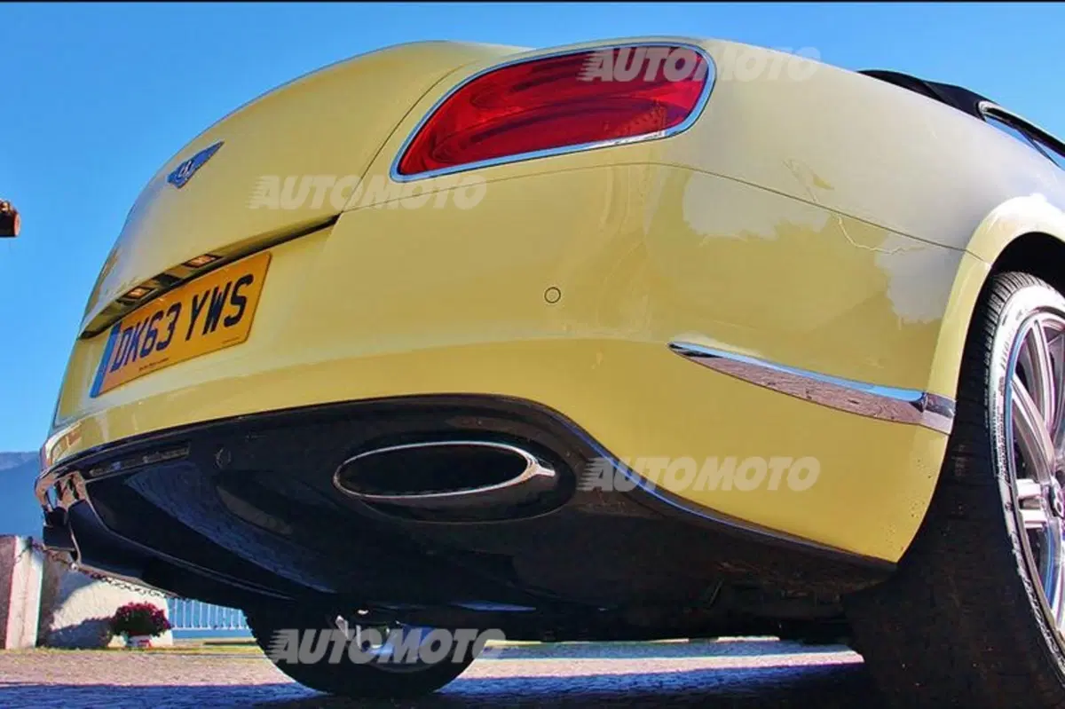 Bentley Continental GT Speed Convertible (25)