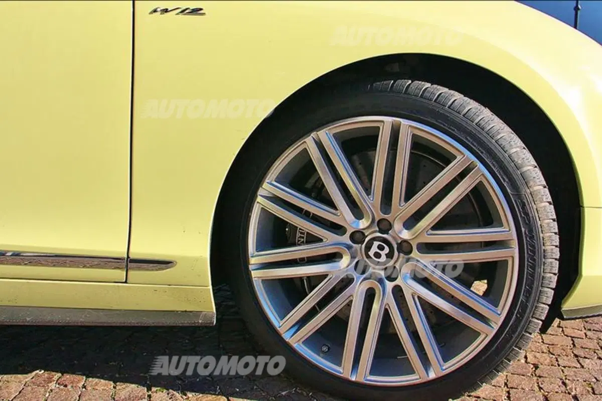 Bentley Continental GT Speed Convertible (38)