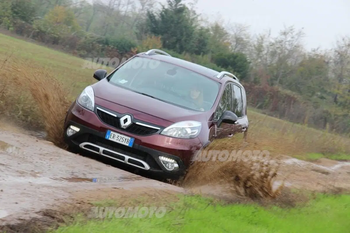 Renault Scénic XMod Cross