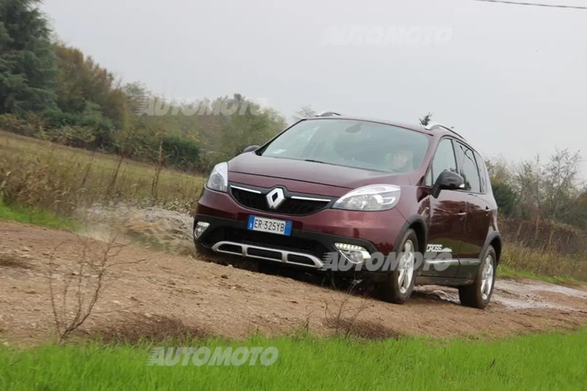 Renault Scénic XMod Cross (8)