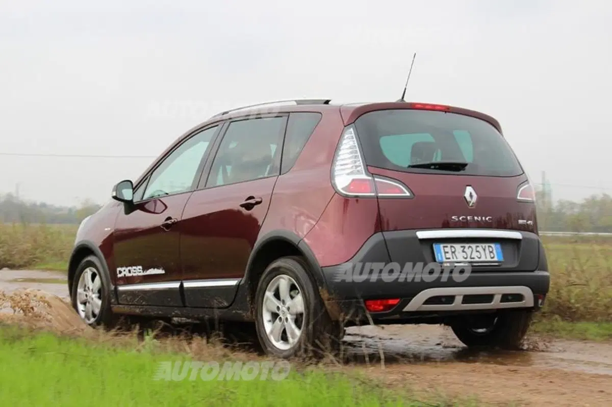 Renault Scénic XMod Cross (10)
