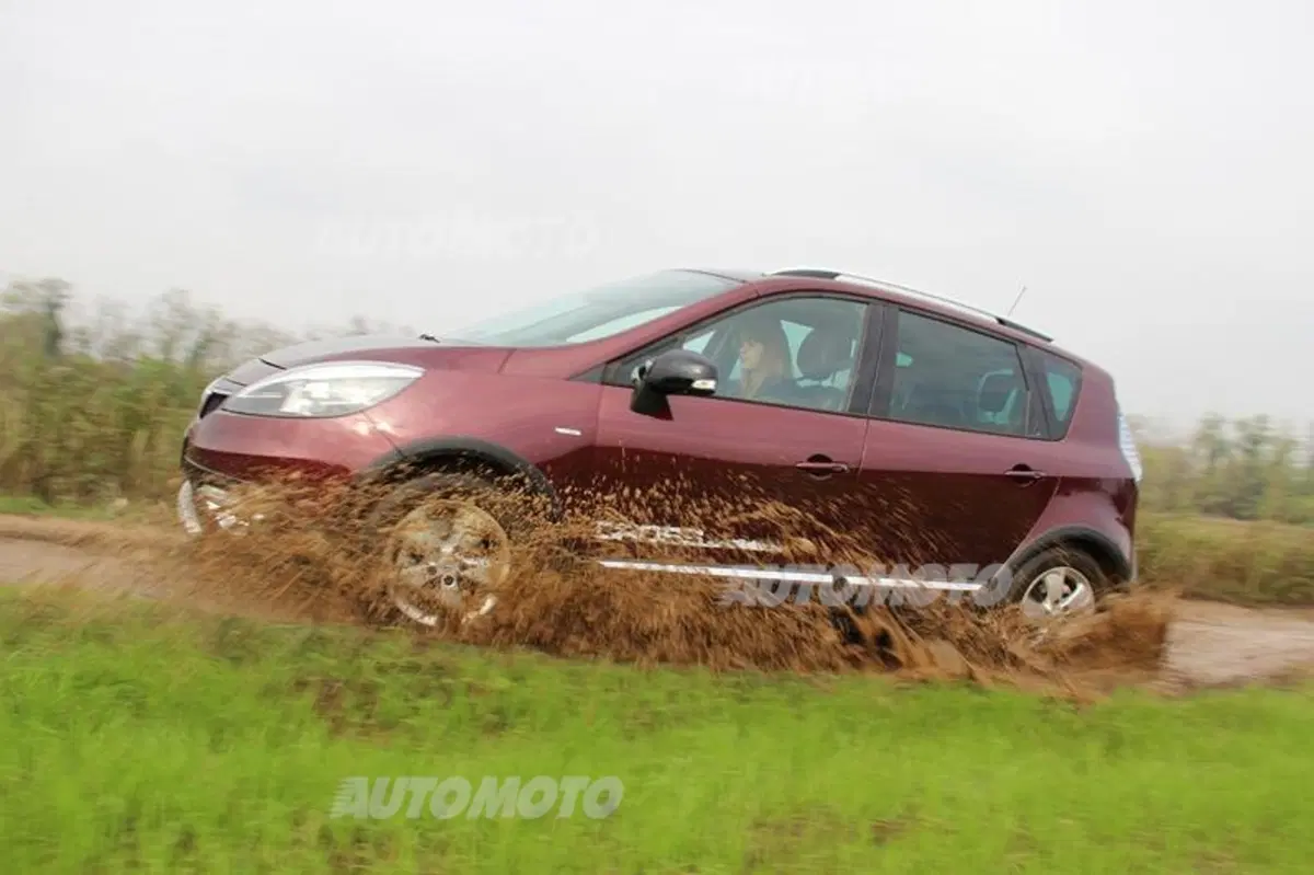Renault Scénic XMod Cross (21)