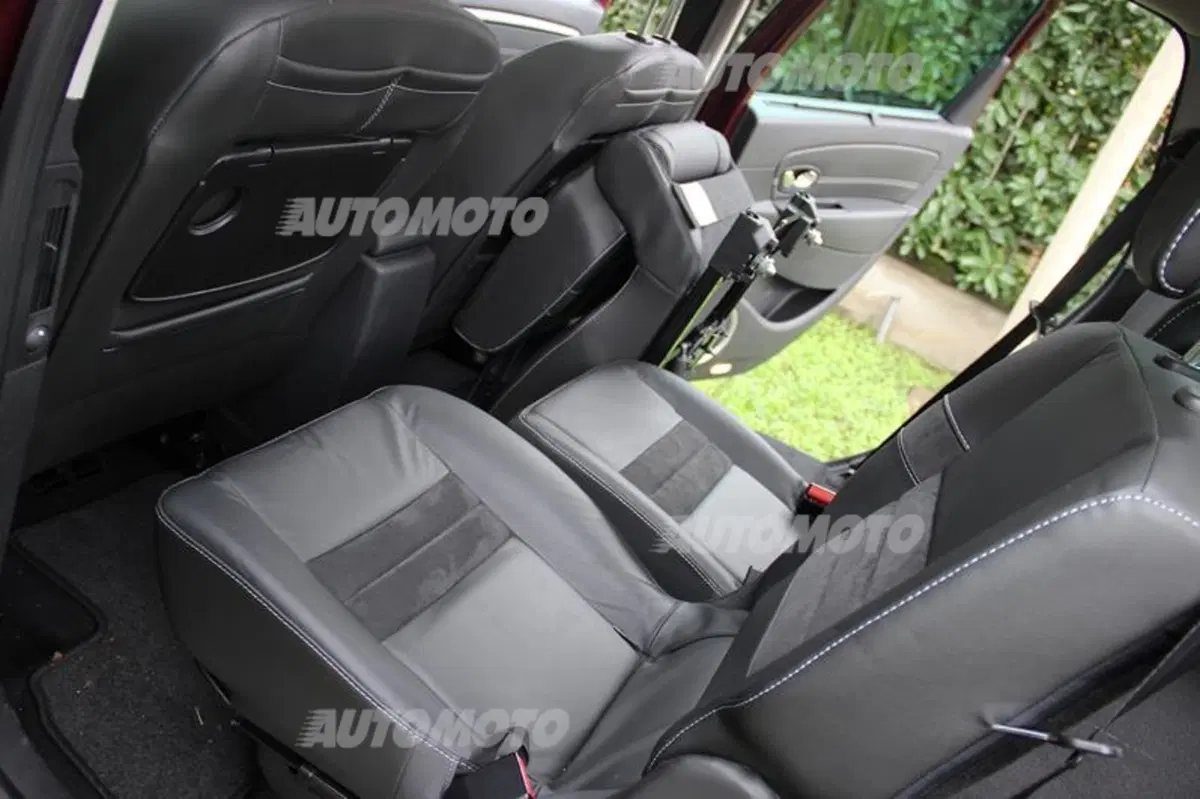 Renault Scénic XMod Cross (36)
