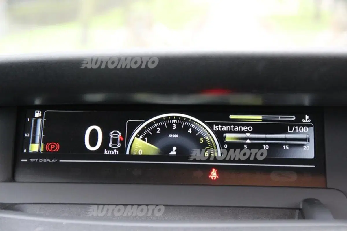 Renault Scénic XMod Cross (42)