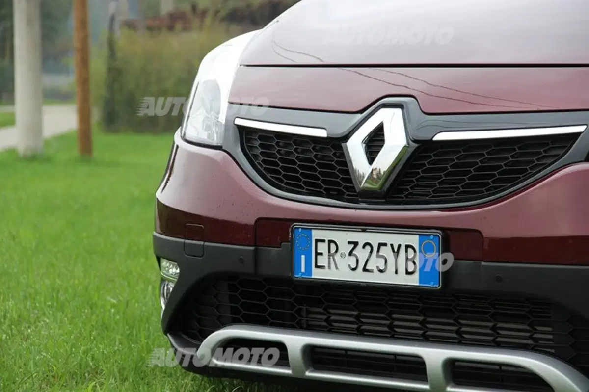 Renault Scénic XMod Cross (66)