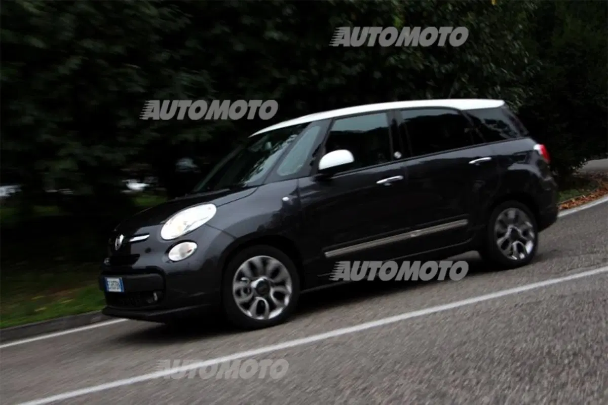 Fiat 500L Living 1.6 MultiJet 105 CV (13)
