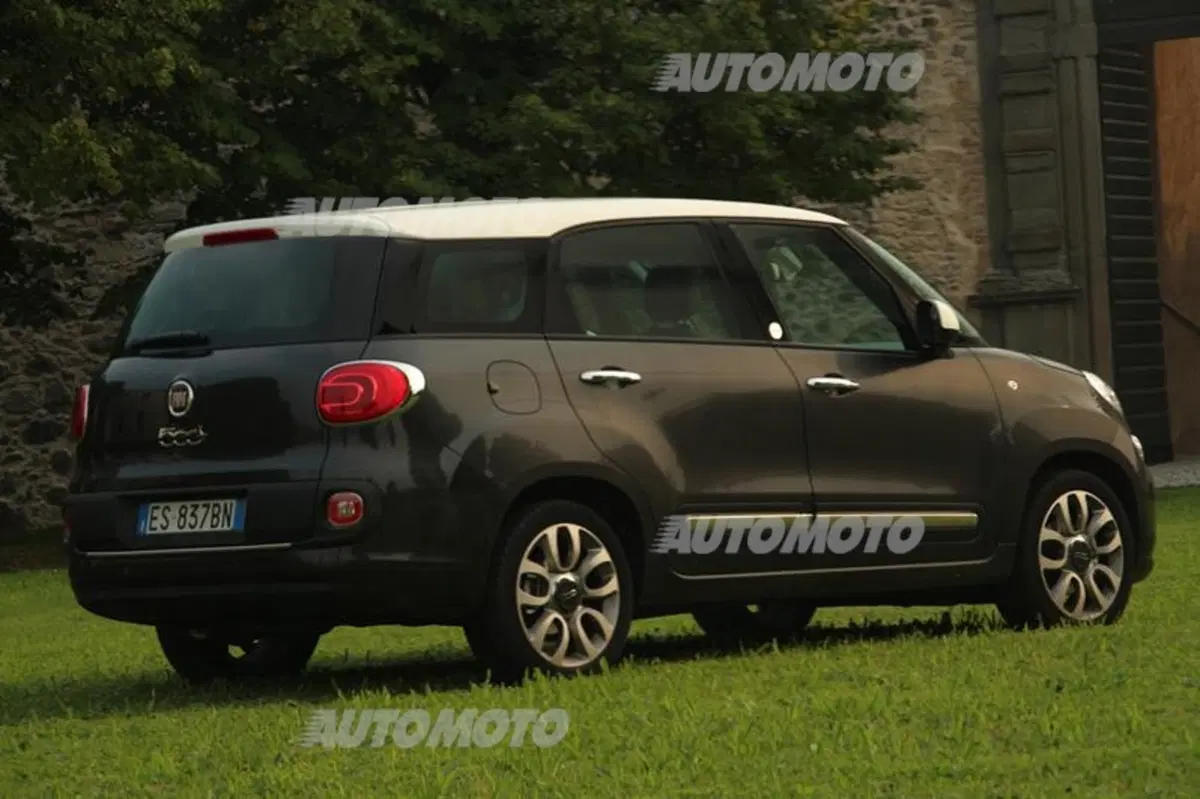 Fiat 500L Living 1.6 MultiJet 105 CV (15)