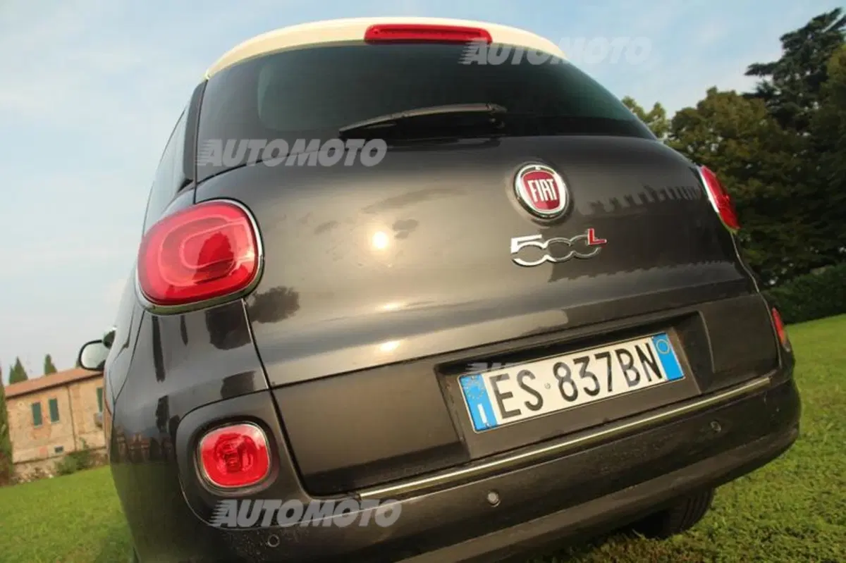 Fiat 500L Living 1.6 MultiJet 105 CV (21)