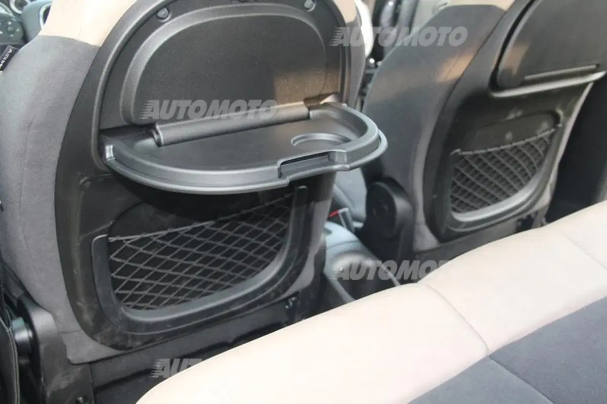 Fiat 500L Living 1.6 MultiJet 105 CV (35)