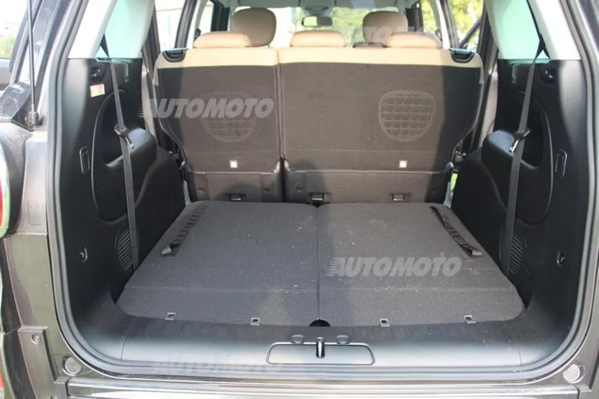 Fiat 500L Living 1.6 MultiJet 105 CV (38)