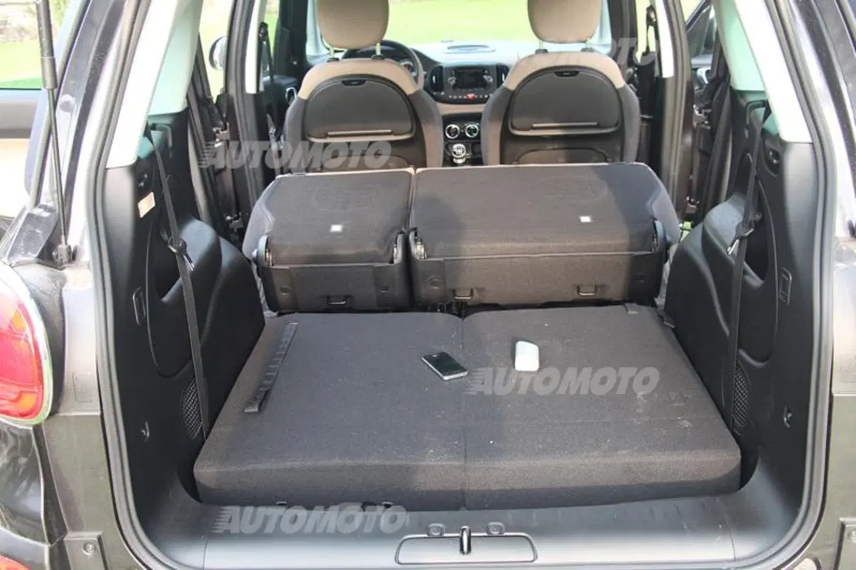 Fiat 500L Living 1.6 MultiJet 105 CV (41)