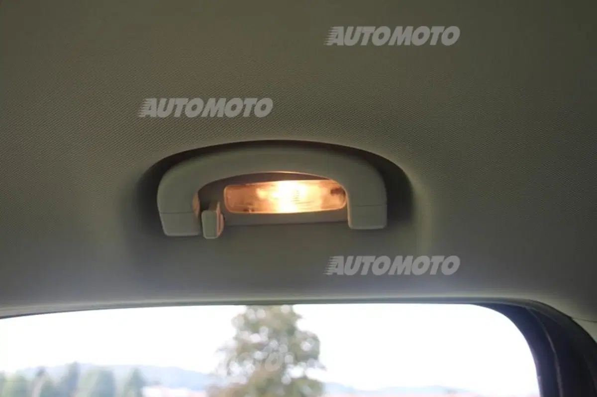 Fiat 500L Living 1.6 MultiJet 105 CV (47)