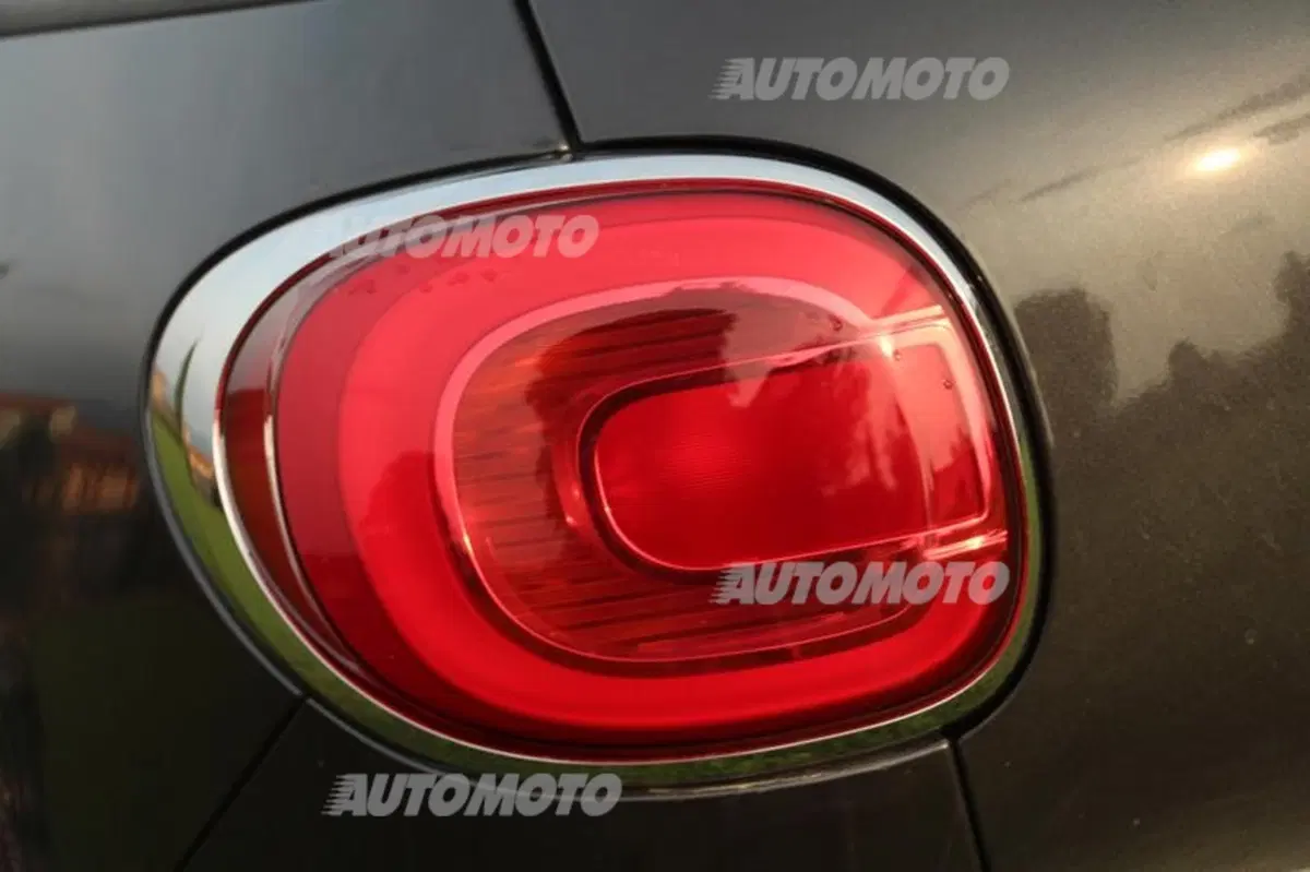 Fiat 500L Living 1.6 MultiJet 105 CV (50)