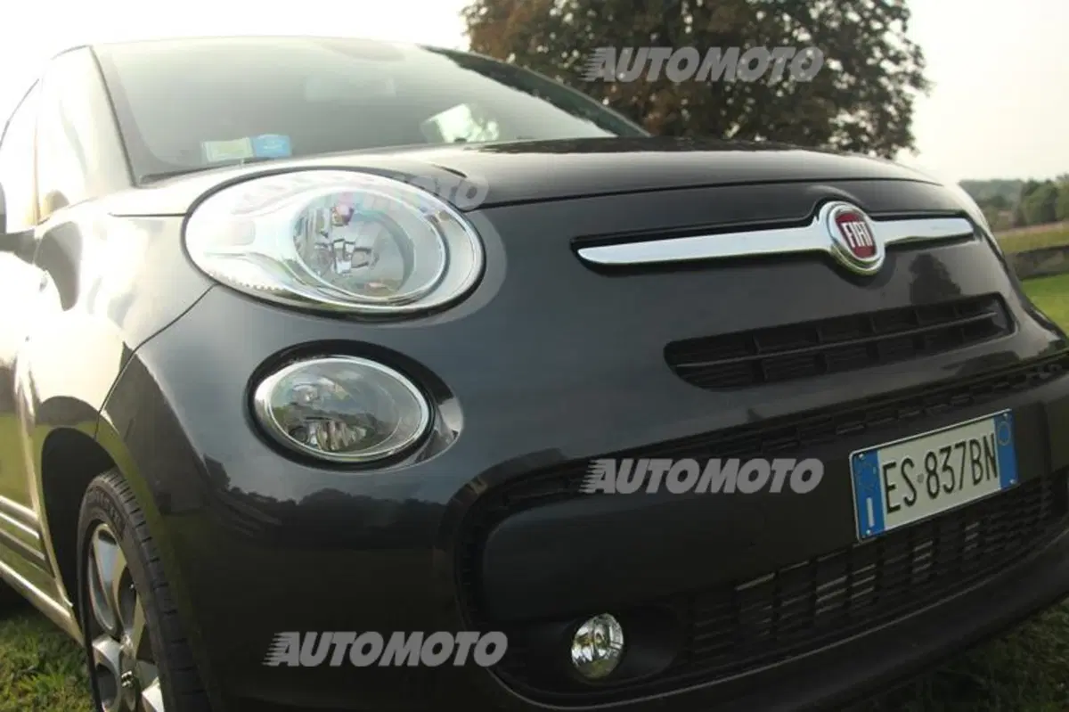 Fiat 500L Living 1.6 MultiJet 105 CV (52)