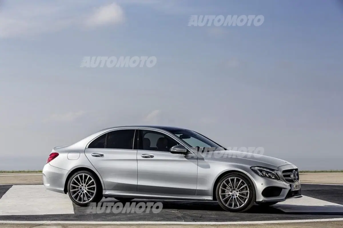 Nuova Mercedes-Benz Classe C (9)