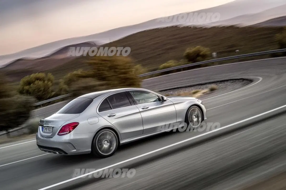 Nuova Mercedes-Benz Classe C (10)