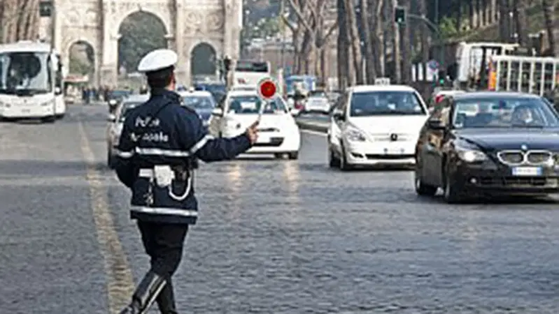 Roma: targhe alterne il 17 e 18 dicembre