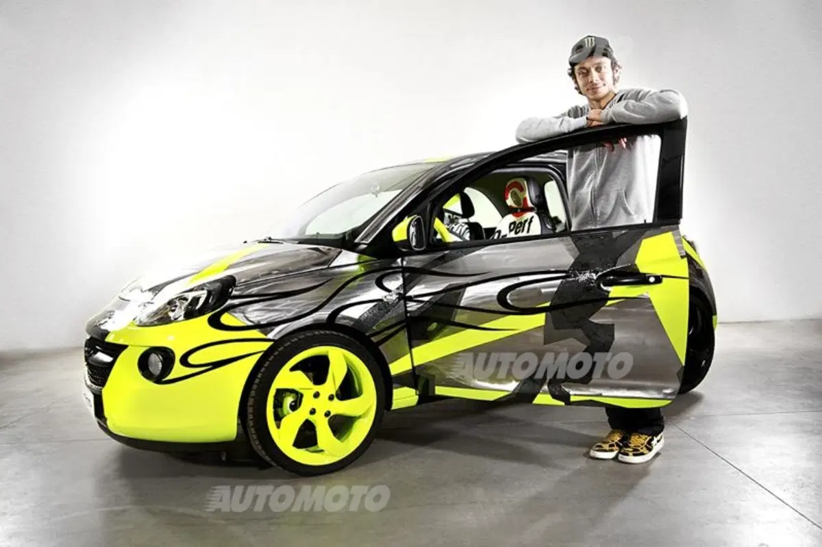Opel Adam: al via l'asta benefica del modello personalizzato da Rossi e Drudi