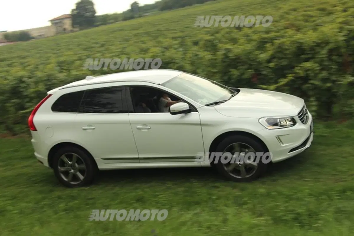 Volvo XC60 restyling (12)