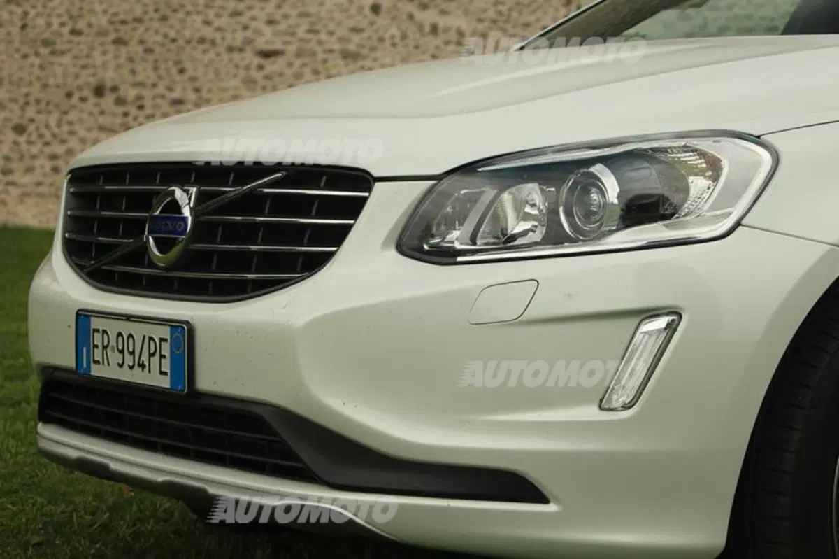 Volvo XC60 restyling (23)