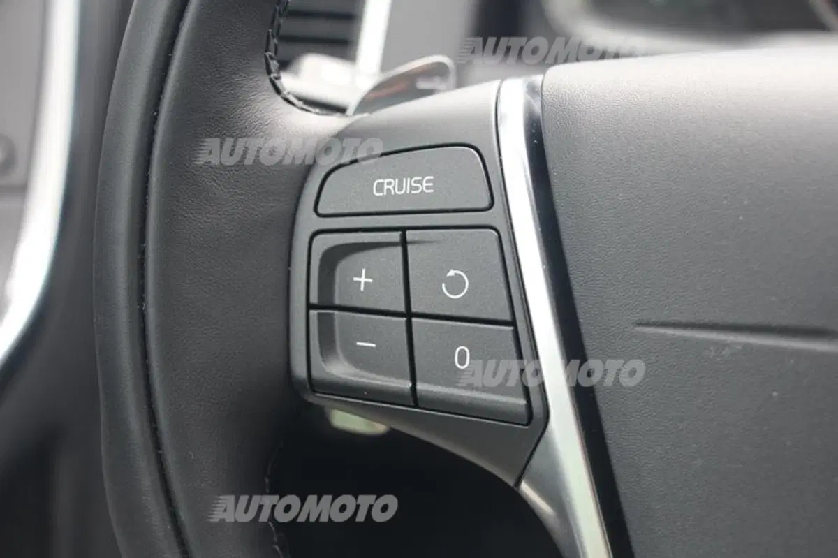 Volvo XC60 restyling (36)