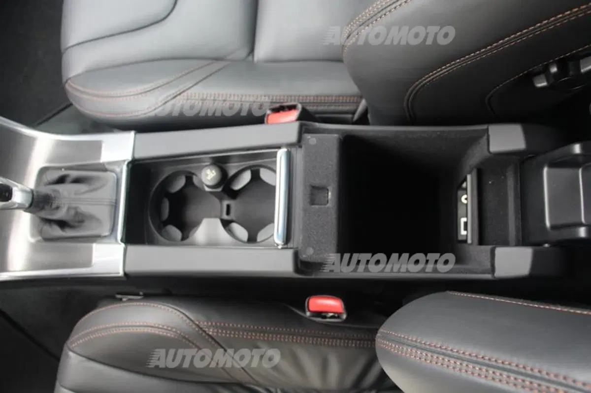 Volvo XC60 restyling (43)
