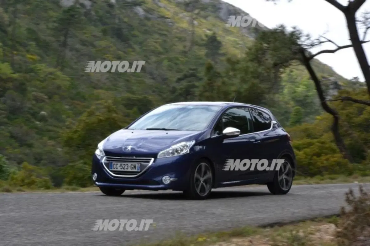 Peugeot 208: ora anche 1.4 bi-fuel a GPL (8)