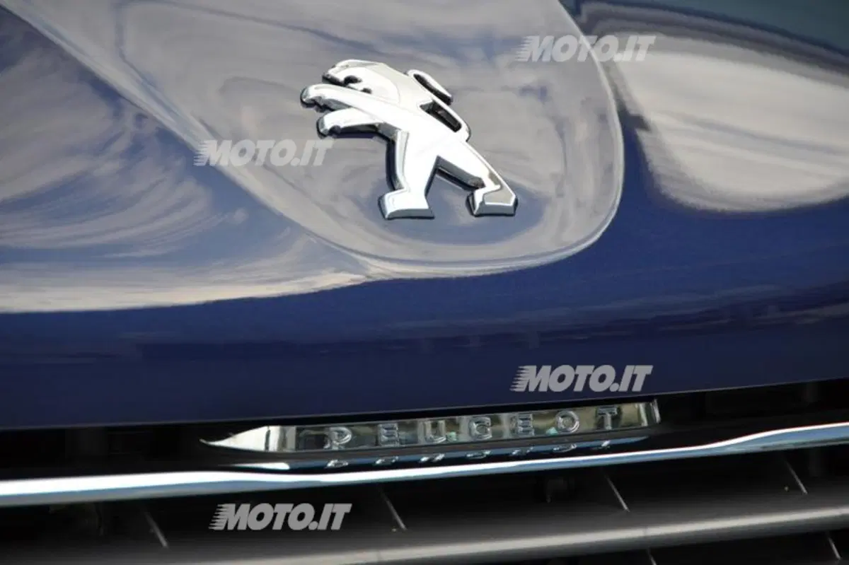 Peugeot 208: ora anche 1.4 bi-fuel a GPL (13)