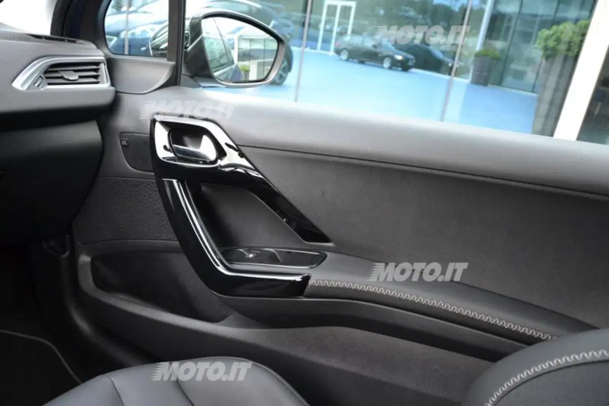 Peugeot 208: ora anche 1.4 bi-fuel a GPL (17)