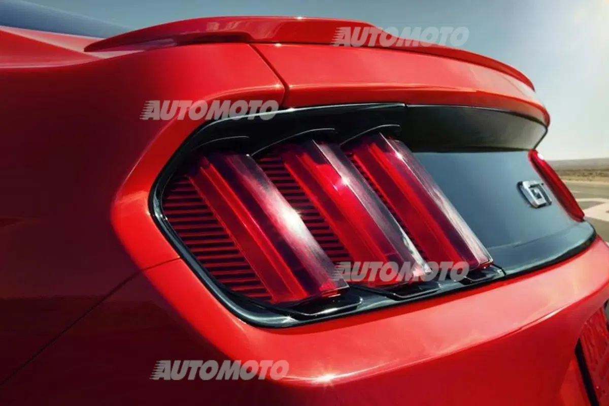 Nuova Ford Mustang: il primo esemplare all’asta per combattere il diabete (19)